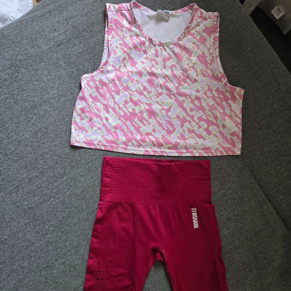 Gymshark Training Crop Tank Size S Training Crop Tank Size S Check The Measureme View 2